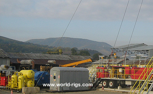 Telescopic Mast Land Drilling Rig - For Sale